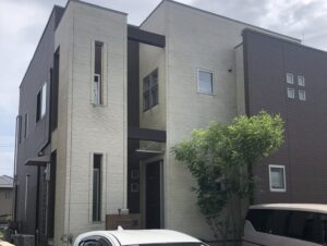 多彩塗装２色施工後の写真