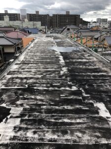 ウレタン厚膜防水の施工前の写真