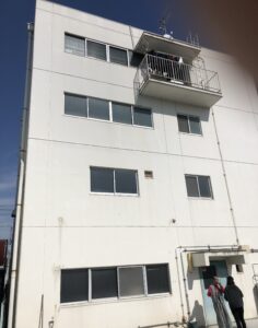 御影石調仕上げ