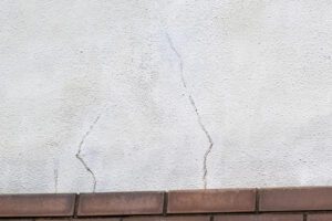 外壁塗装、屋根塗装をしないと家はダメになる・外壁塗装の豆知識・外壁工事前の確認・外壁工事要注意