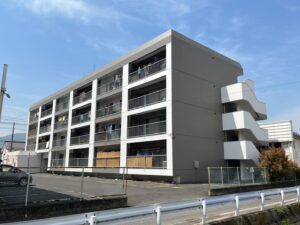 収益物件の外壁塗装施工後西面